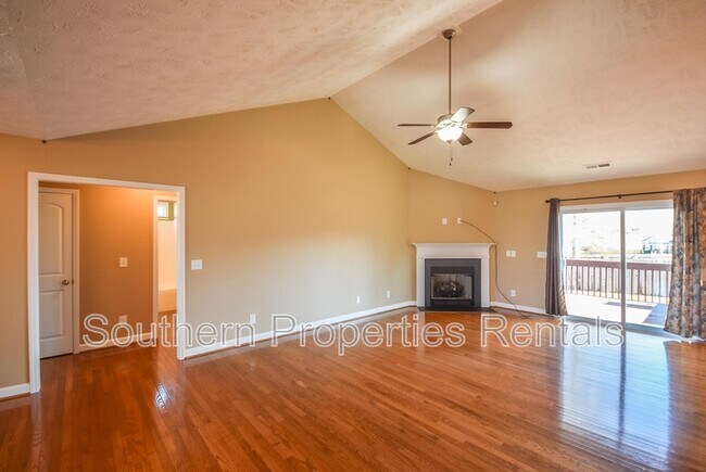 Foto del edificio - 45 Eisenhower Ct