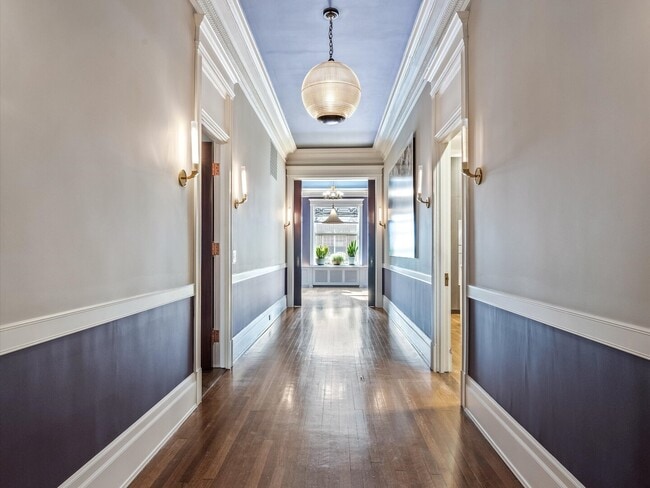 Foto del edificio - 1210 N Astor St