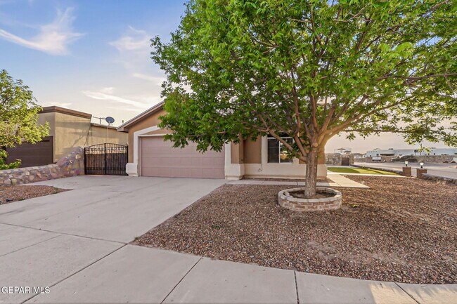 Foto del edificio - 732 Desert Sage Dr