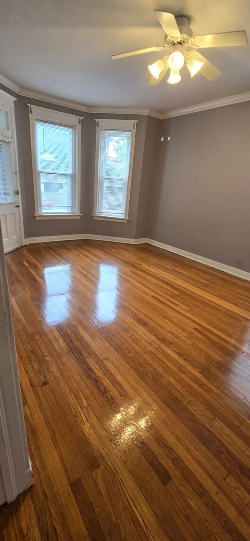 Foto del edificio - Spacious Two Bedroom Condo in the Barwick-Large Kitchen-Renovated Bathroom