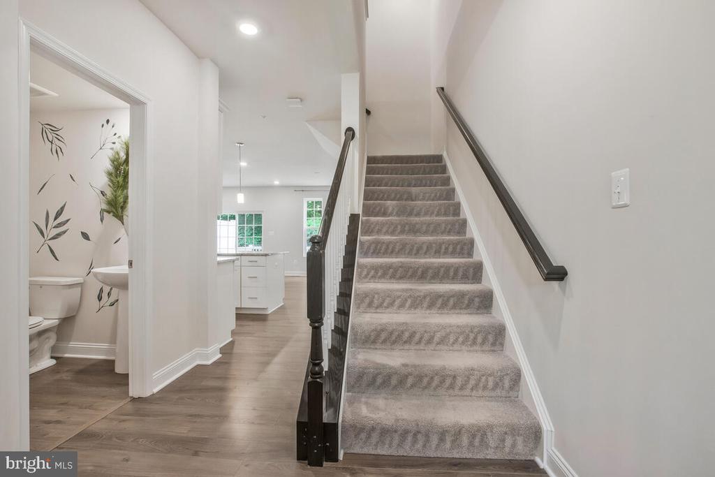 Foto principal - 2738 Lady Slipper Rd