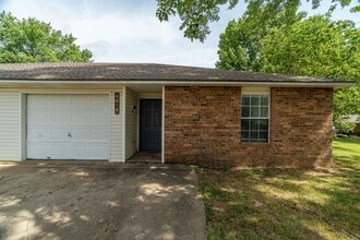 Building Photo - 4616 W Patrick St