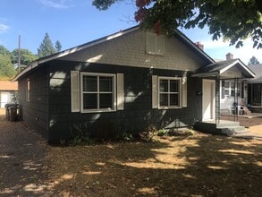 Building Photo - 3824 N Washington St