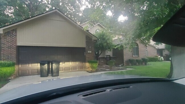 Foto del edificio - 6257 Gatewood