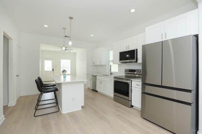 Foto del edificio - 8316 Peachtree St