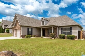 Building Photo - 222 Camden Lake Dr