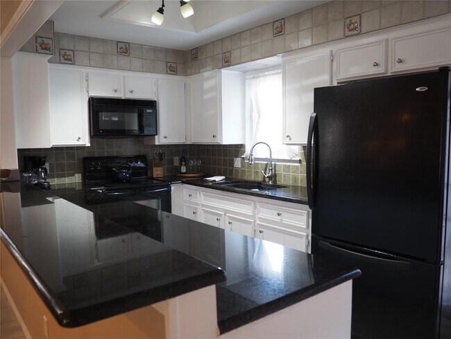 Foto del edificio - 409 E 6th St
