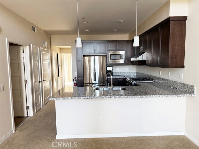 Foto del edificio - 1508 W Artesia Square