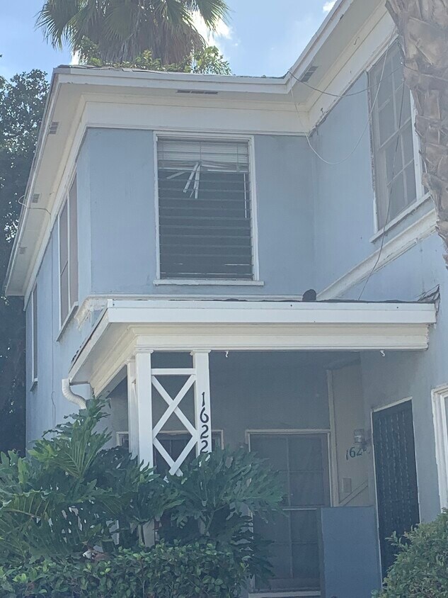Foto principal - 1622 S Bronson Ave
