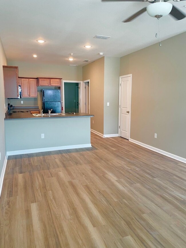 Foto del edificio - 3/3 condo convenient to FSU, FAMU, TCC, re...