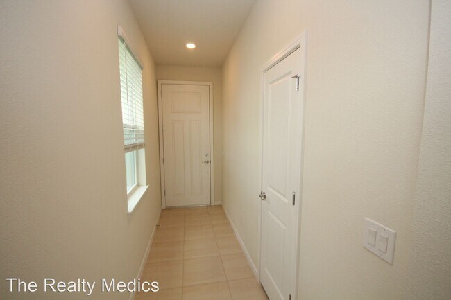 Foto del edificio - 4 br, 2 bath House - 1836 Summer Serenity Dr