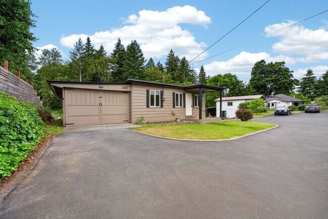 Foto del edificio - 2401 NE Everett St
