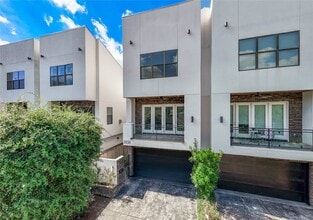 Building Photo - 1808 Ridgewood St