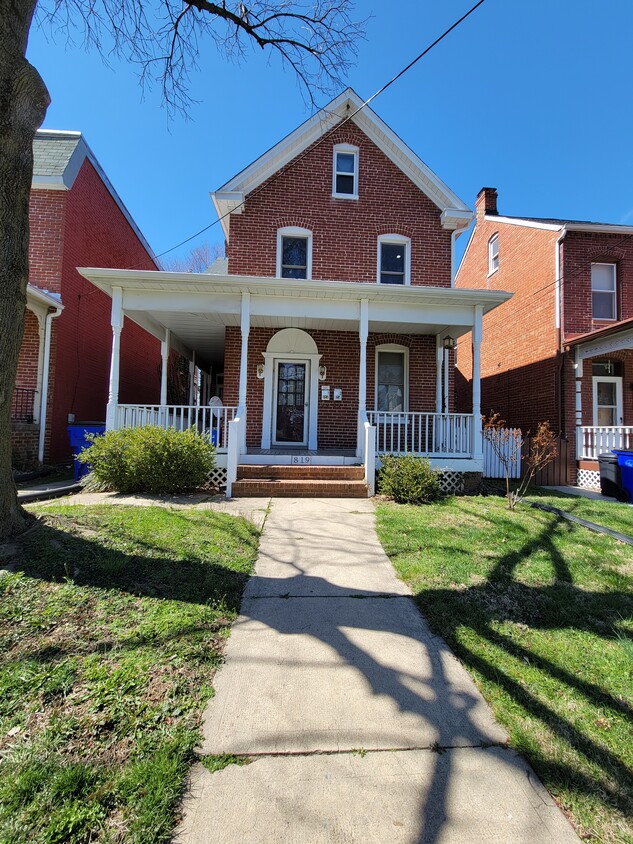 Foto principal - 819 Motter Ave