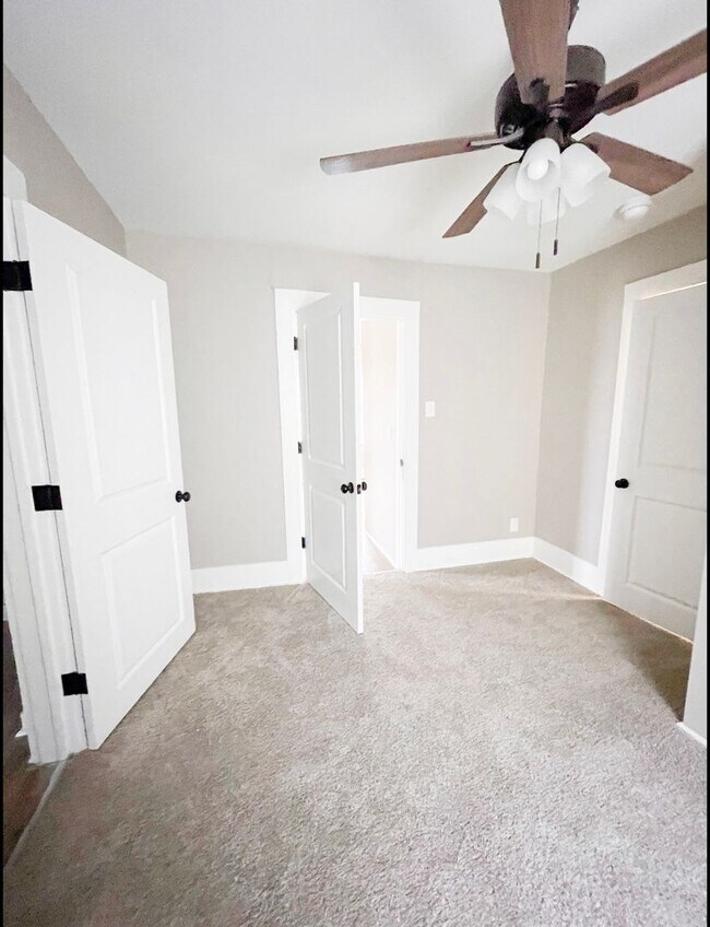 Foto del edificio - Updated 3 bedroom, 1 bathroom home close to Downtown Columbia