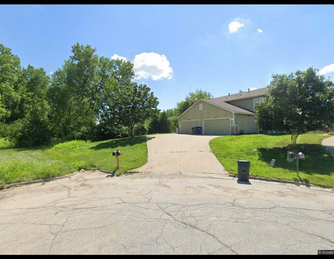 Building Photo - 2539 Morningside Dr