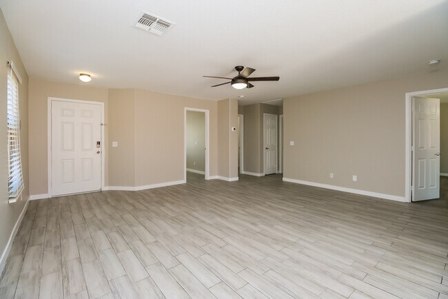 Building Photo - 11234 E Sunland Ave