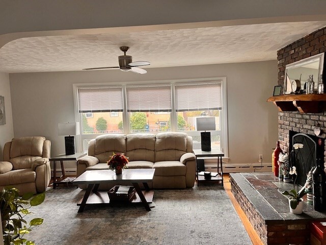 Foto del edificio - 55 Fox Hill Rd