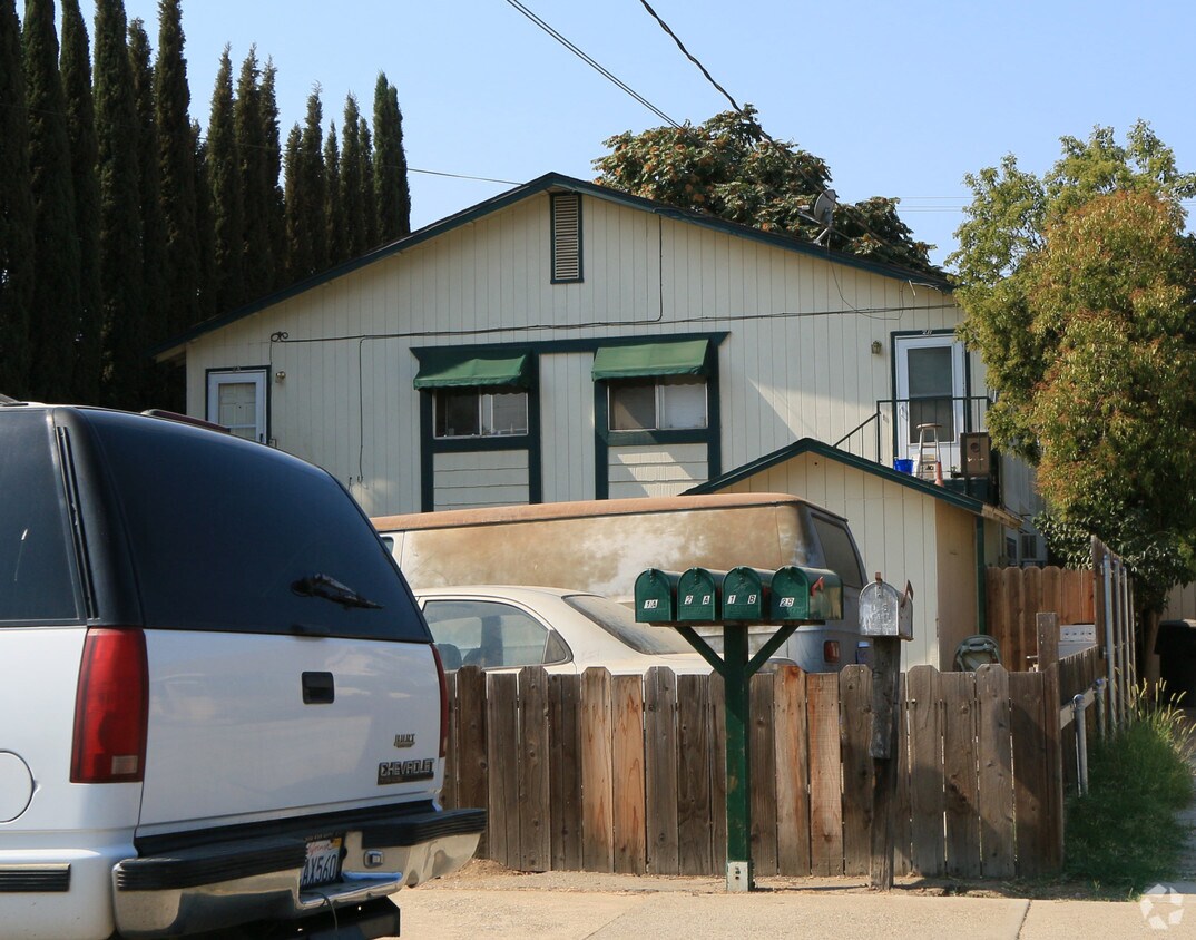 Building Photo - 510 N 5th Ave