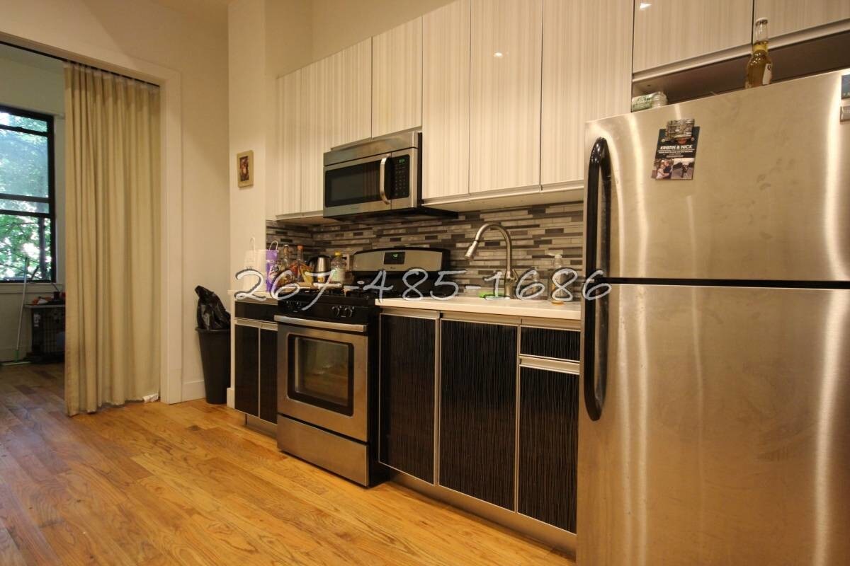 Foto principal - 34-61 Vernon Blvd