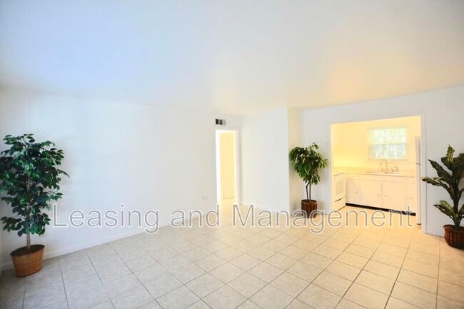 Building Photo - 650 Cornell St