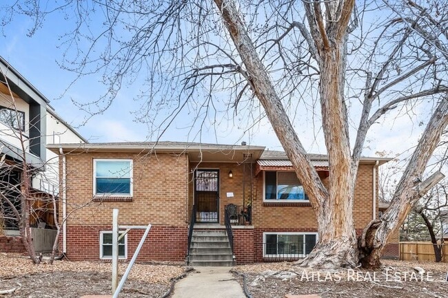 Photo - 2716 Grove St Apartment