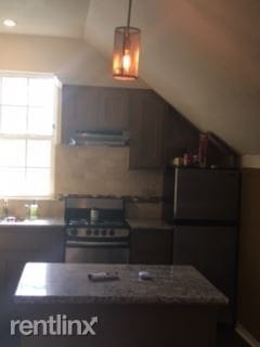 Foto del edificio - 4230 N Duck Creek Rd