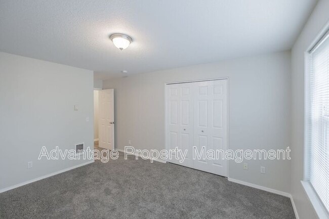 Foto del edificio - 2837 SW Western Blvd