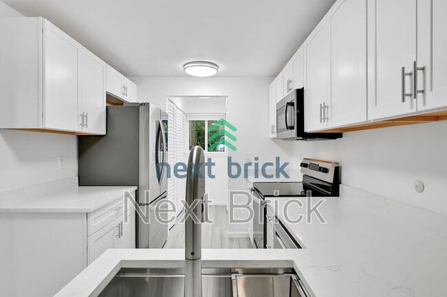 Foto del edificio - 12642 100th Ln NE