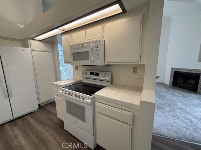 Building Photo - 3023 Langs Bay