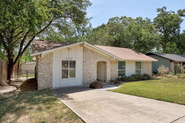 Foto del edificio - 6109 Glen Meadow Dr