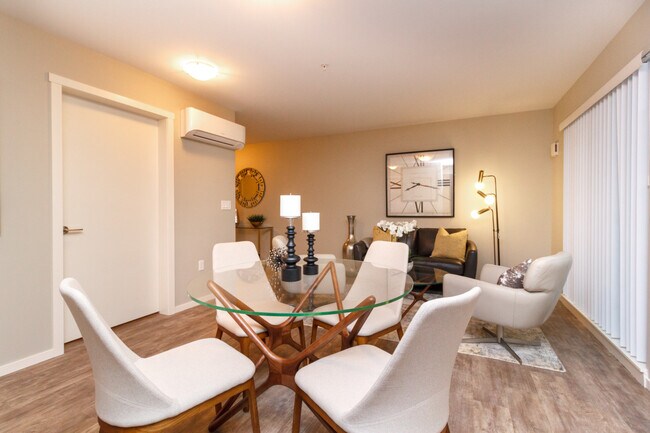 Photo du bâtiment - Belmont Place Apartments