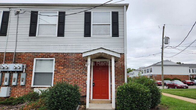 Foto del edificio - 3516 E Richmond Rd