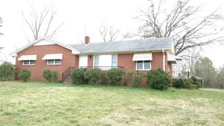 Building Photo - 607 Fort Mill Hwy