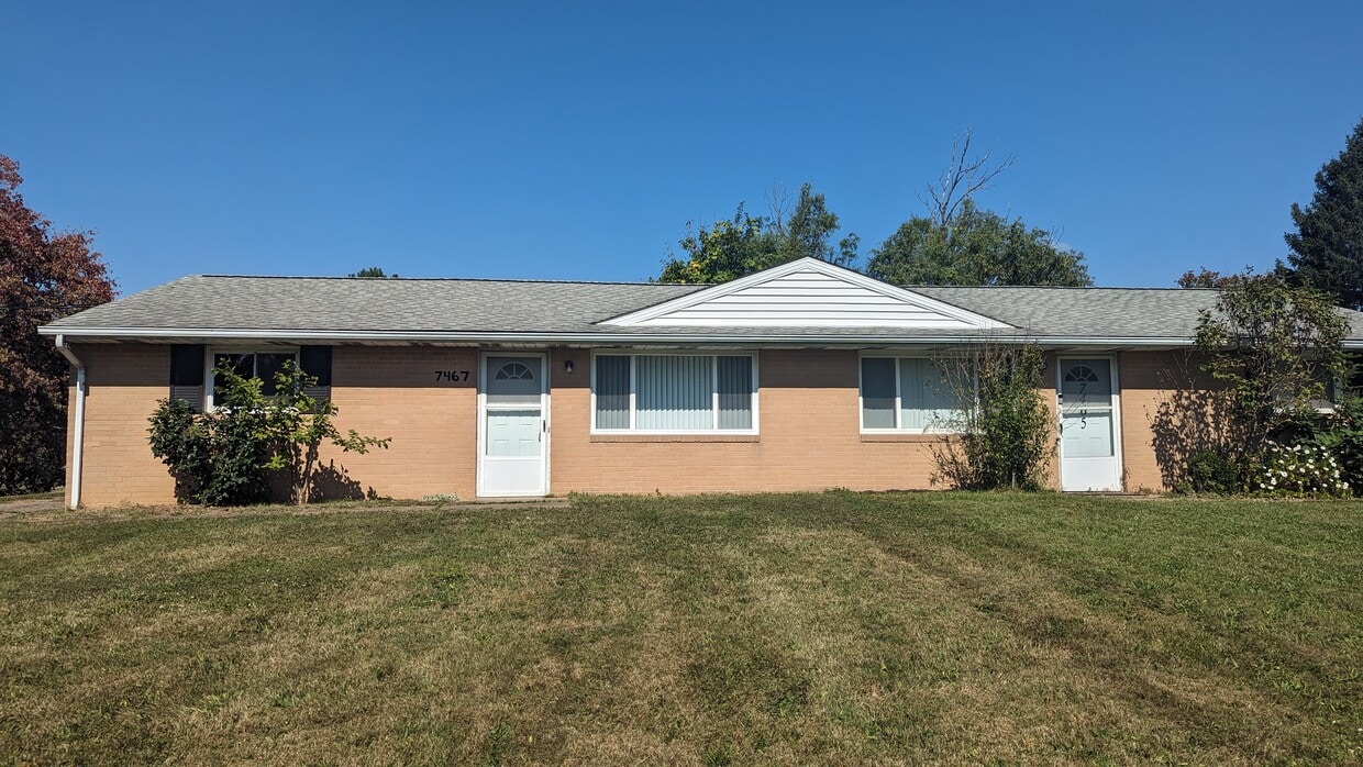 7467 Rob St NW, Massillon, OH 44646 Townhome Rentals in Massillon OH