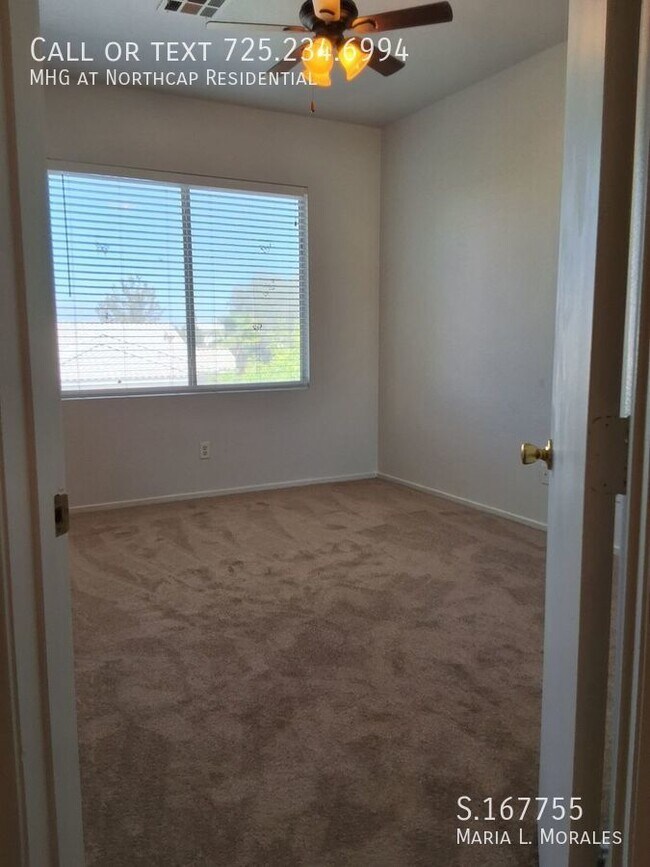 Foto del edificio - Spacious 5 Bedroom- TWO WEEKS FREE RENT WI...