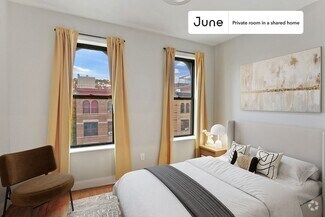 Building Photo - Private bedroom in 4 bed/1 bath Home