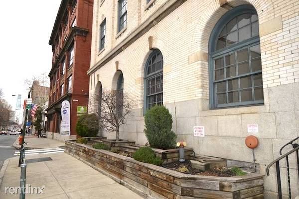 Building Photo - 2 br, 2 bath Condo - 223 Arch St 24 Unit 24