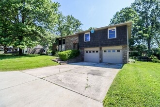 Building Photo - 504 Brewer Dr