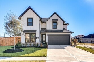 Building Photo - 13118 Verde Oaks Trl