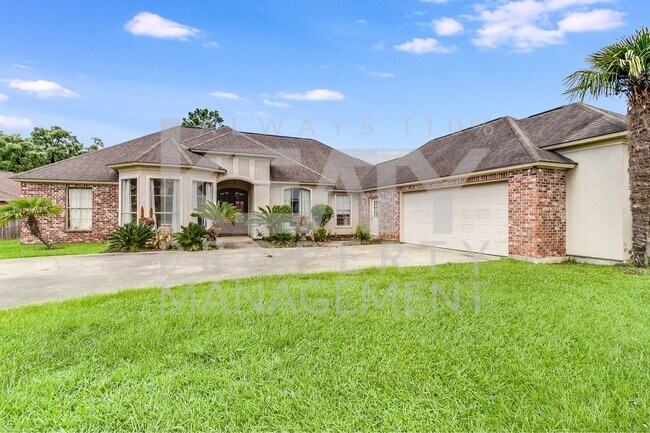 Foto del edificio - Luxurious 4 bedroom home in Lafayette!