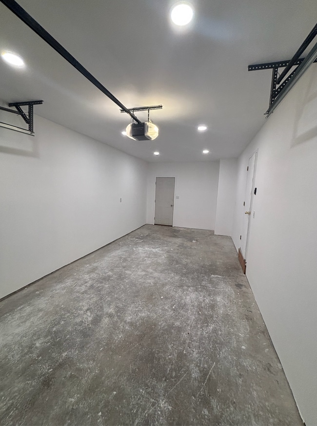 Foto del edificio - 2009 Quail Hollow Dr