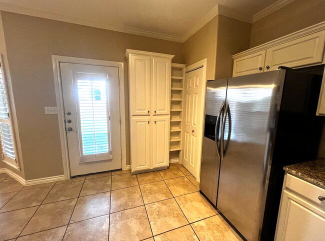 Foto del edificio - 4135 Copano Bay