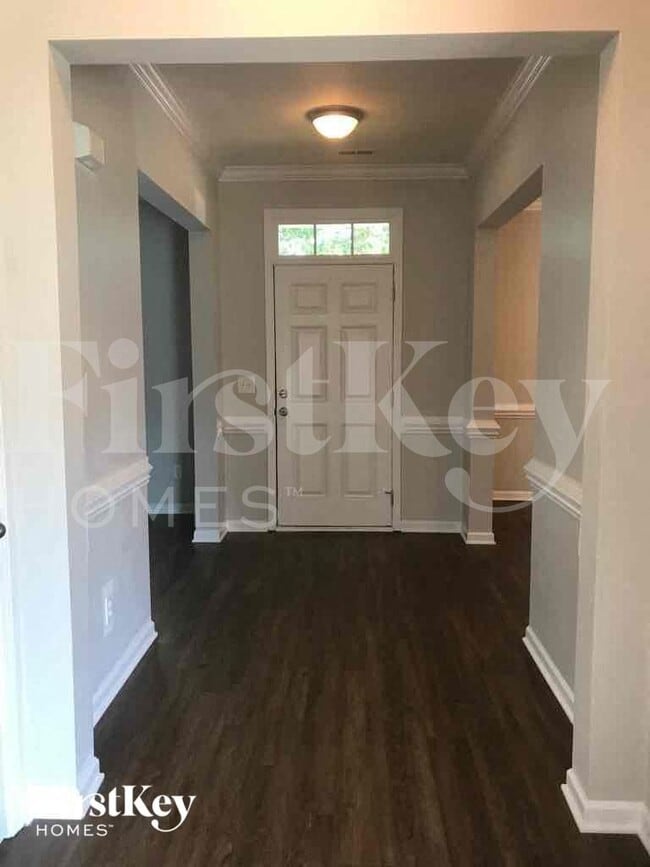 Foto del edificio - 4204 Laurel Ridge Cir