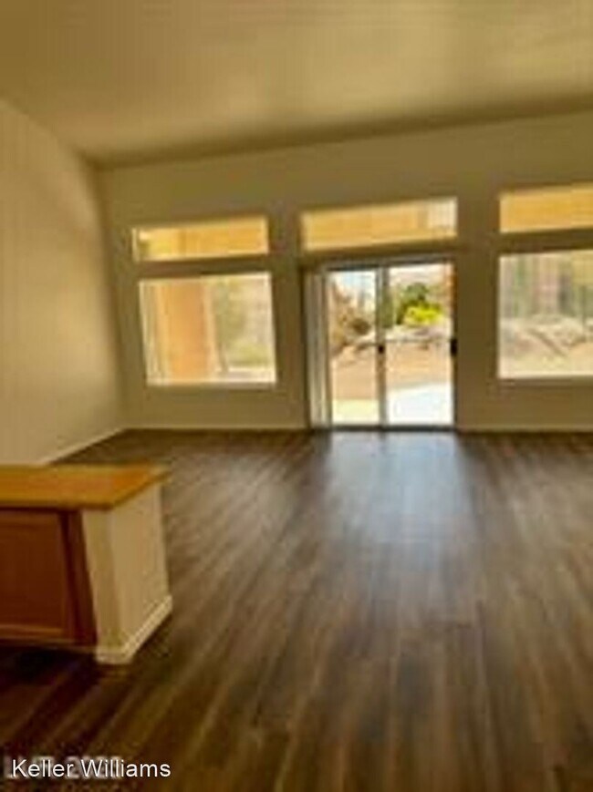 Building Photo - 3 br, 2 bath House - 10729 SHACKLETON DR.