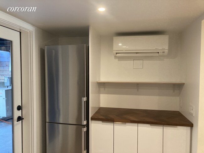 Foto del edificio - 57 Devoe St