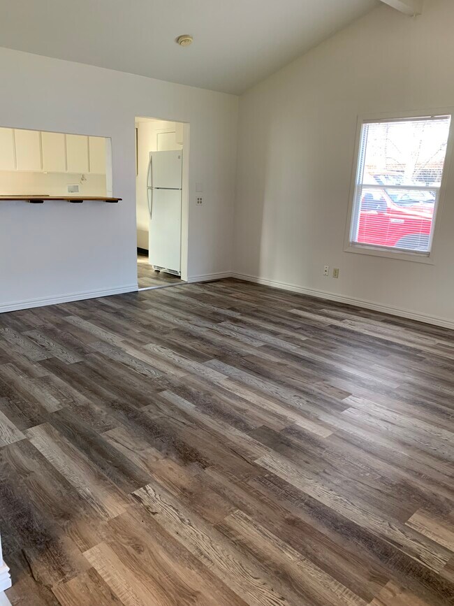 Foto del edificio - 2719 8th Ave N