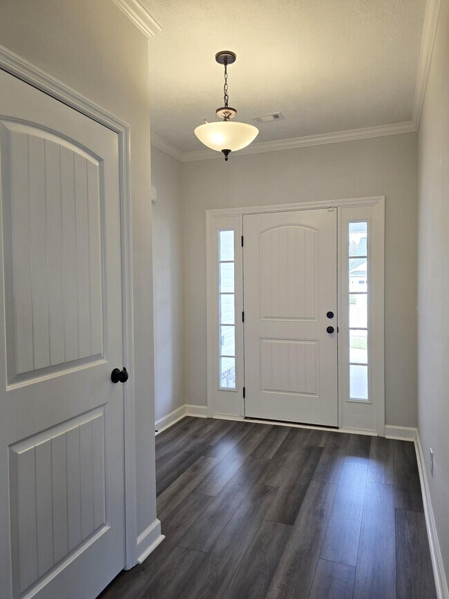 Foto del edificio - 1293 Elbron Dr