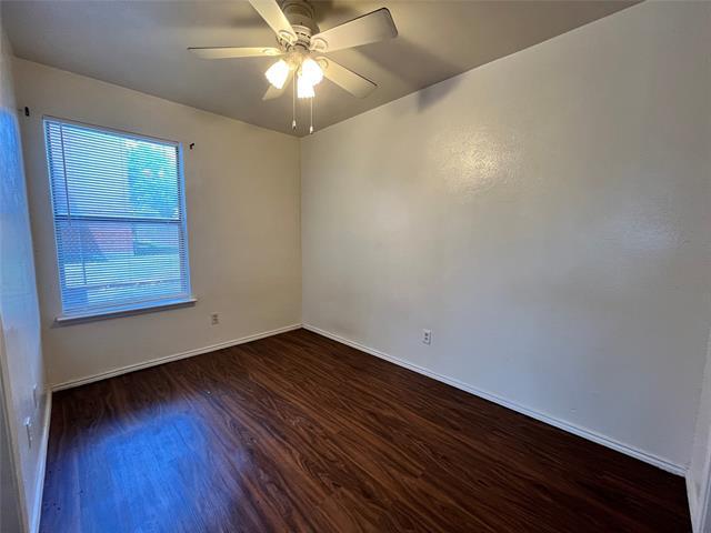 Foto del edificio - 2526 W Prairie St