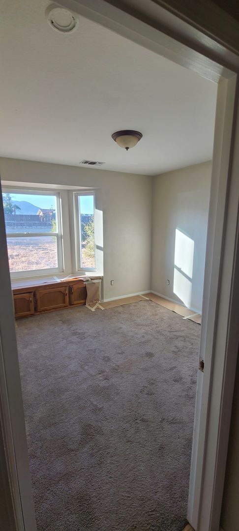 Foto del edificio - 3 Bedroom/ 2 bath Home in Town.